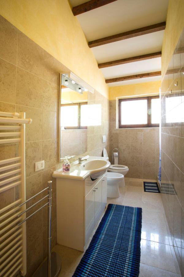 Agriturismo Podere Poggiarone Rapolano Terme Extérieur photo
